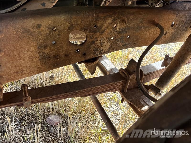 Ford F600 4x2 Grain Truck Poljoprivredni / kamioni za žitarice
