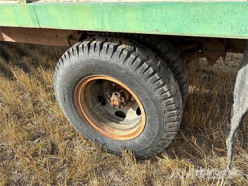 Ford F600 4x2 Grain Truck Poljoprivredni / kamioni za žitarice
