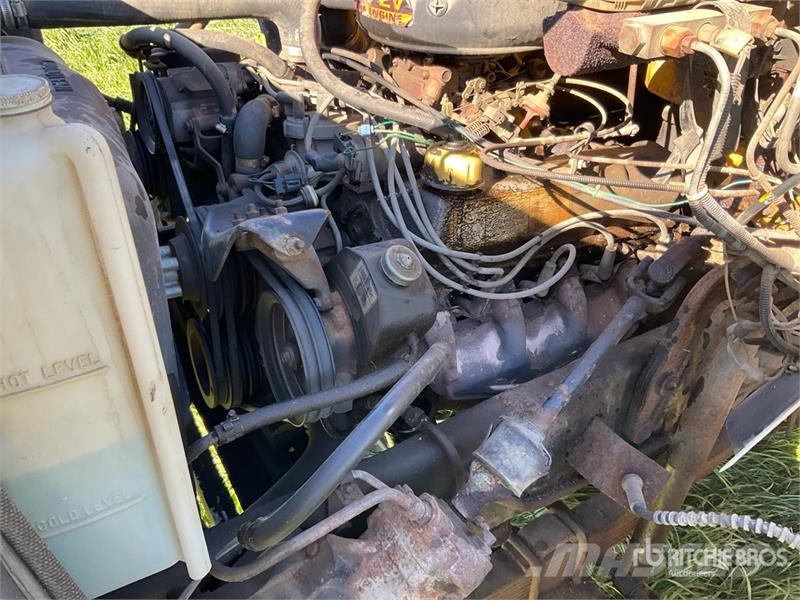 Ford F600 4x2 Grain Truck Camiones para granja y transporte de granos