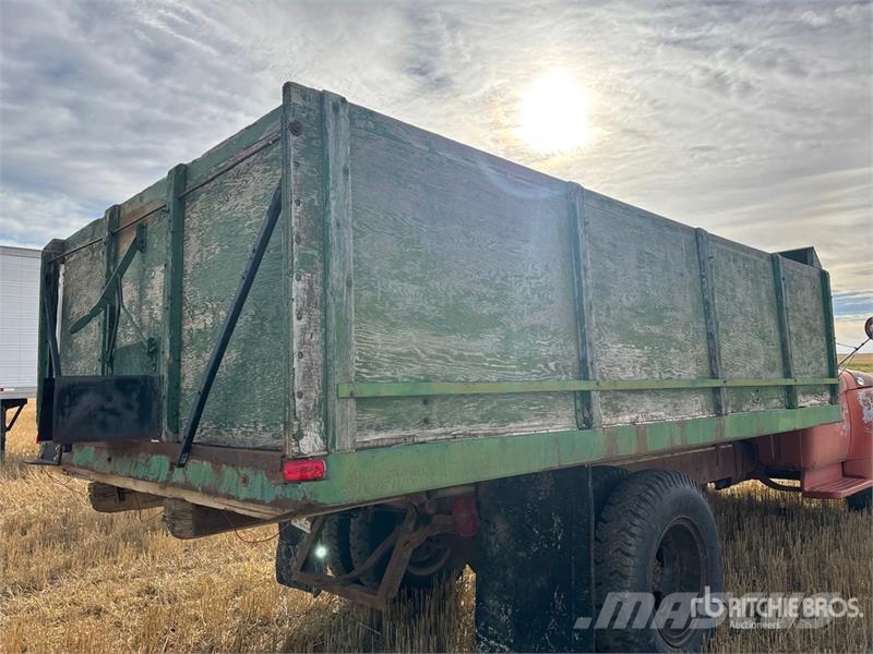 Ford F600 4x2 Grain Truck Poljoprivredni / kamioni za žitarice