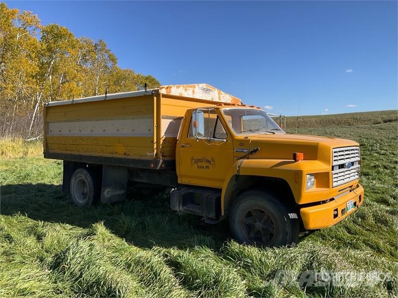 Ford F600 4x2 Grain Truck Camiones para granja y transporte de granos