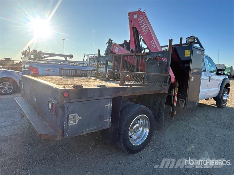 Ford F65A.0.24 981 lb Knuckle Boom on Ford F-550 XL 4x4 Kranwagen