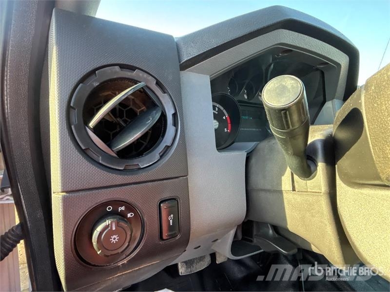 Ford F65A.0.24 981 lb Knuckle Boom on Ford F-550 XL 4x4 Kranwagen