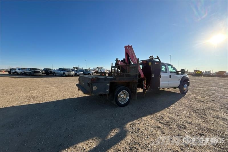 Ford F65A.0.24 981 lb Knuckle Boom on Ford F-550 XL 4x4 Kranwagen