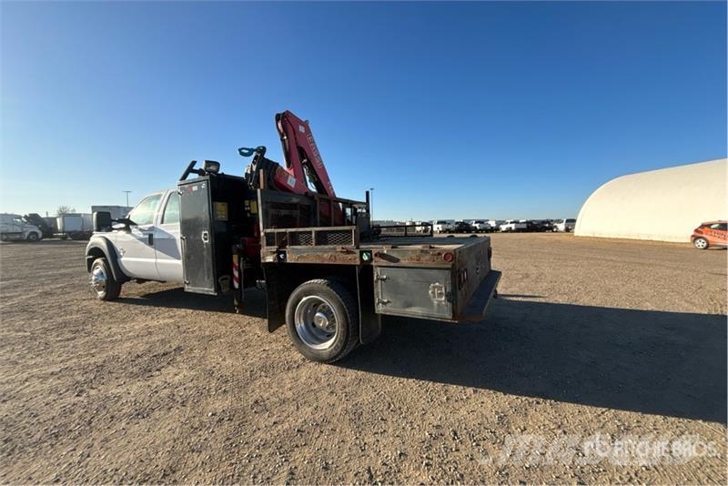 Ford F65A.0.24 981 lb Knuckle Boom on Ford F-550 XL 4x4 Kranwagen