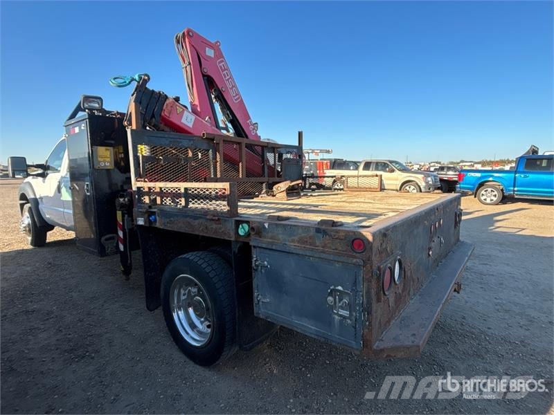 Ford F65A.0.24 981 lb Knuckle Boom on Ford F-550 XL 4x4 Kranwagen