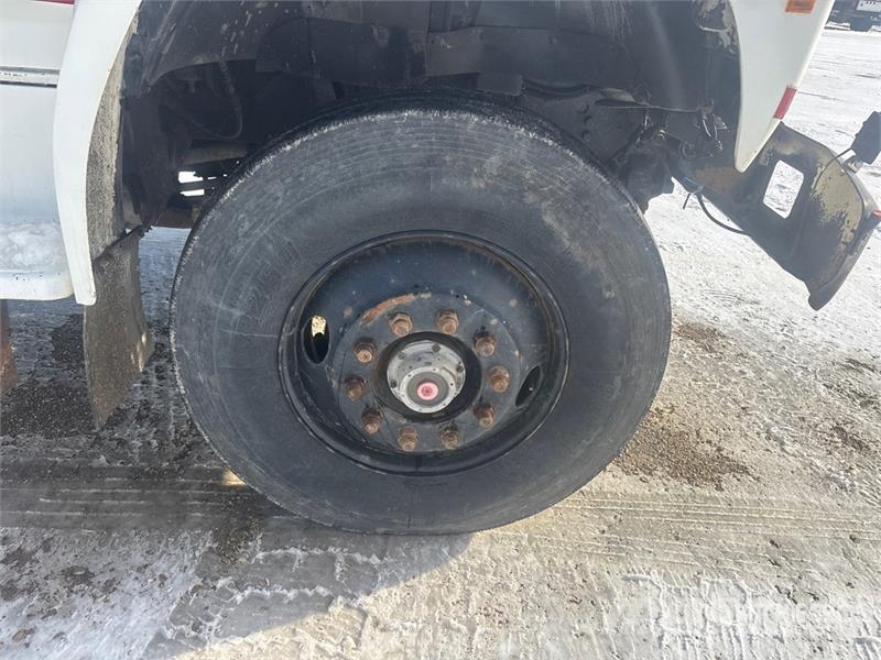 Ford F800 4x4 S/A Dump Truck 自卸式货车