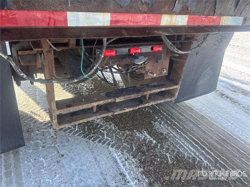 Ford F800 4x4 S/A Dump Truck 自卸式货车