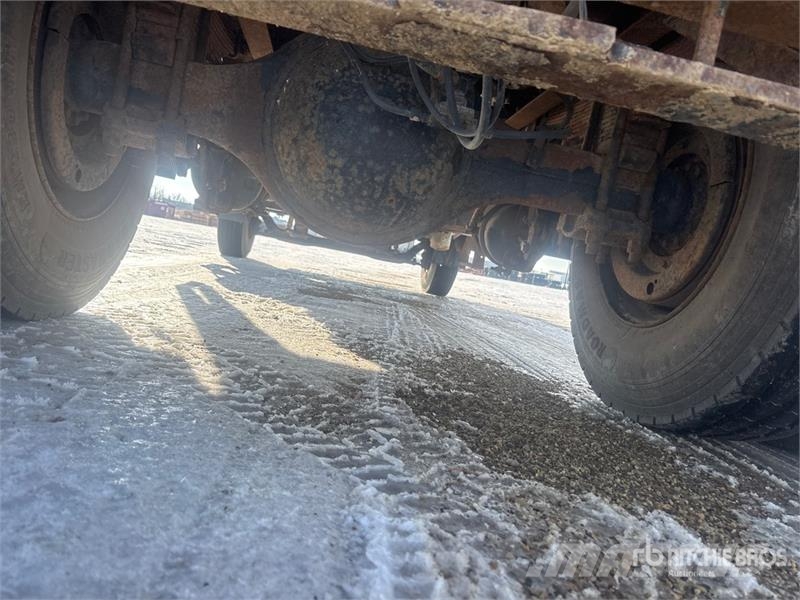Ford F800 4x4 S/A Dump Truck 自卸式货车