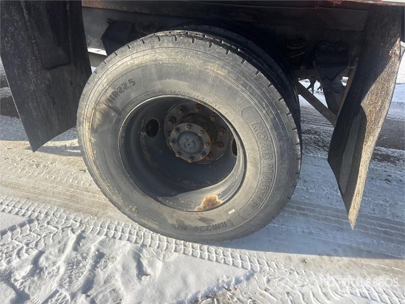 Ford F800 4x4 S/A Dump Truck 自卸式货车