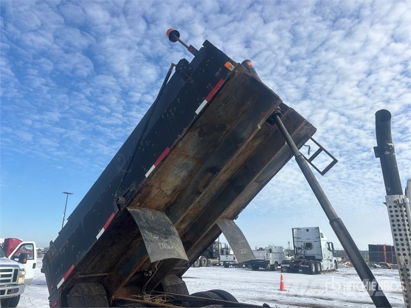 Ford F800 4x4 S/A Dump Truck 自卸式货车