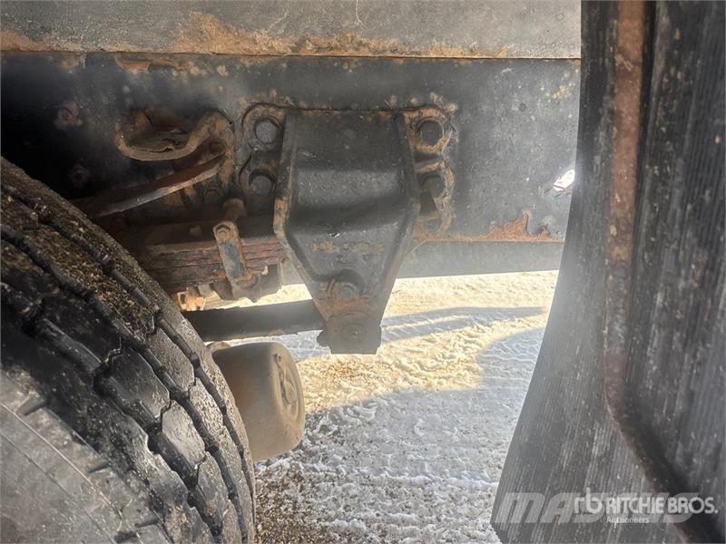 Ford F800 4x4 S/A Dump Truck 自卸式货车