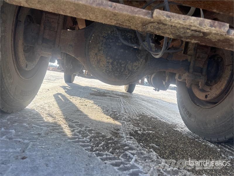 Ford F800 4x4 S/A Dump Truck 自卸式货车