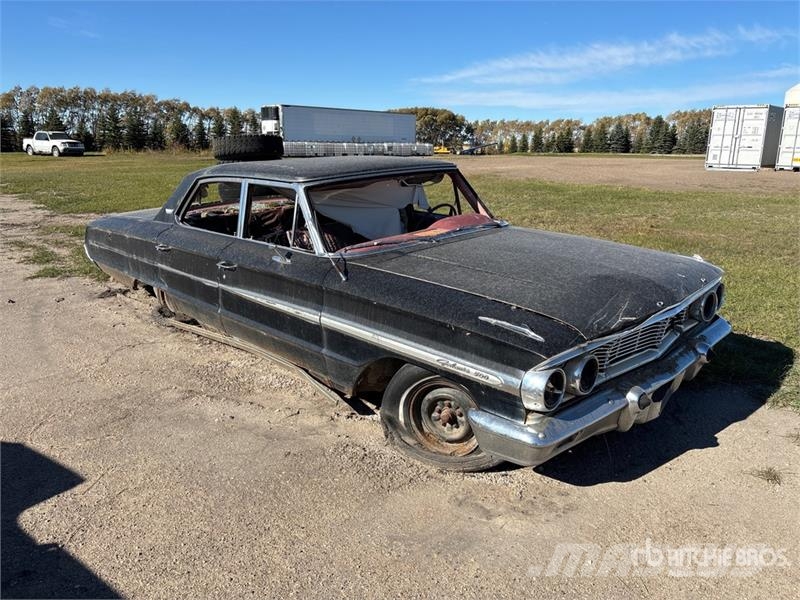 Ford Galaxie 500 Automobile (Inoperable) Auto's