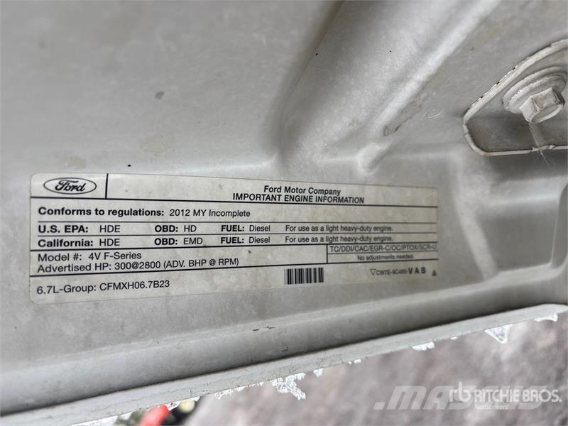Ford Hiab 077 CL Knuckle Boom on Ford F-550 XLT 4x4 Bo Crane trucks