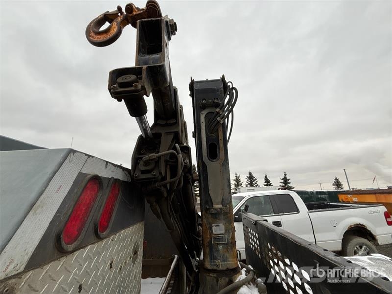 Ford Hiab 077 CL Knuckle Boom on Ford F-550 XLT 4x4 Bo Crane trucks