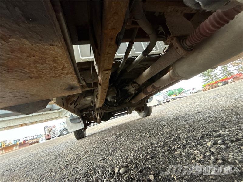 Ford Hiab 077 CL Knuckle Boom on Ford F-550 XLT 4x4 Bo Crane trucks