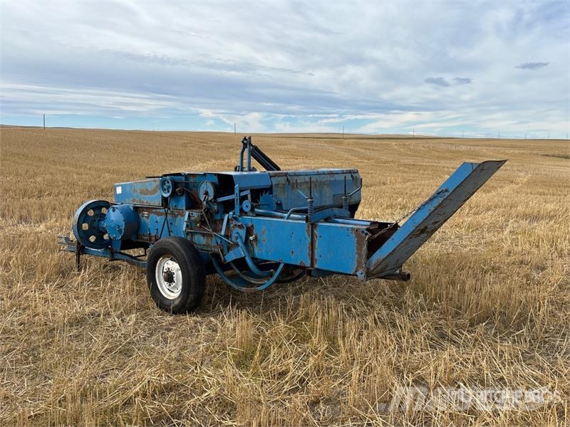 Ford I4-4II Square Baler Square balers