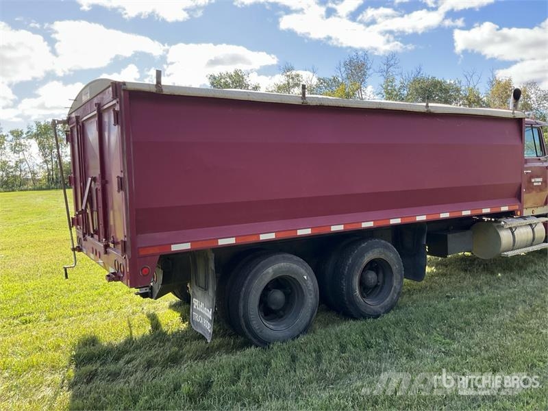 Ford L9000 6x4 Grain Truck Kornbil