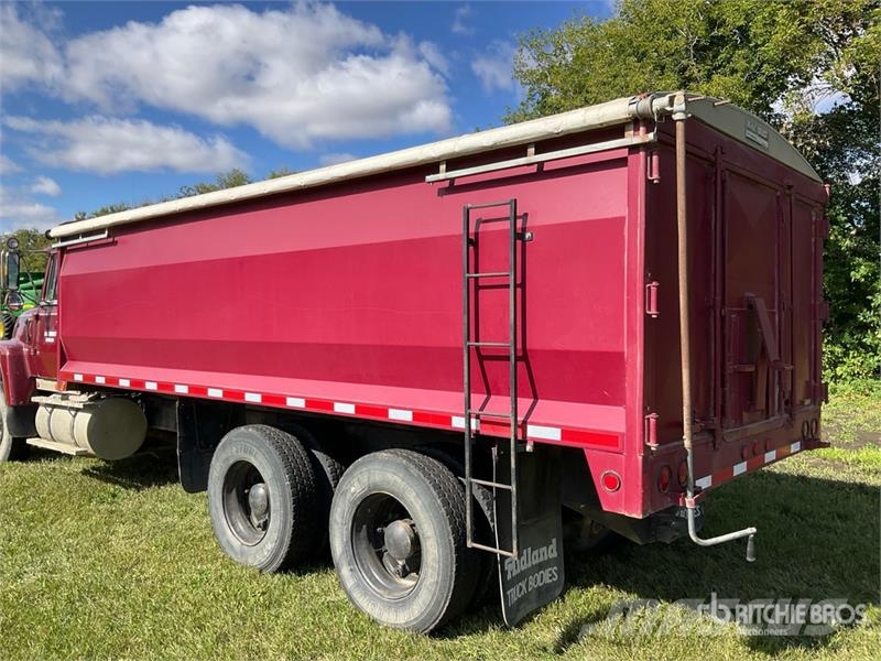 Ford L9000 6x4 Grain Truck Kornbil