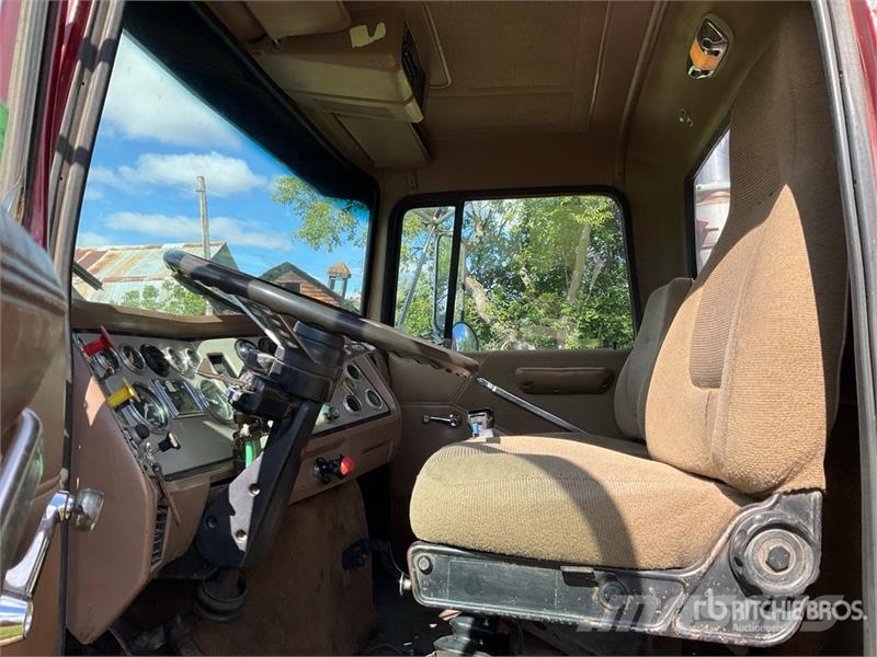 Ford L9000 6x4 Grain Truck Kornbil