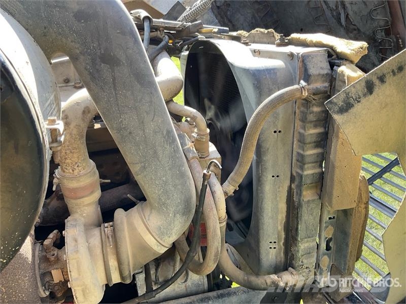 Ford L9000 6x4 Grain Truck Kornbil