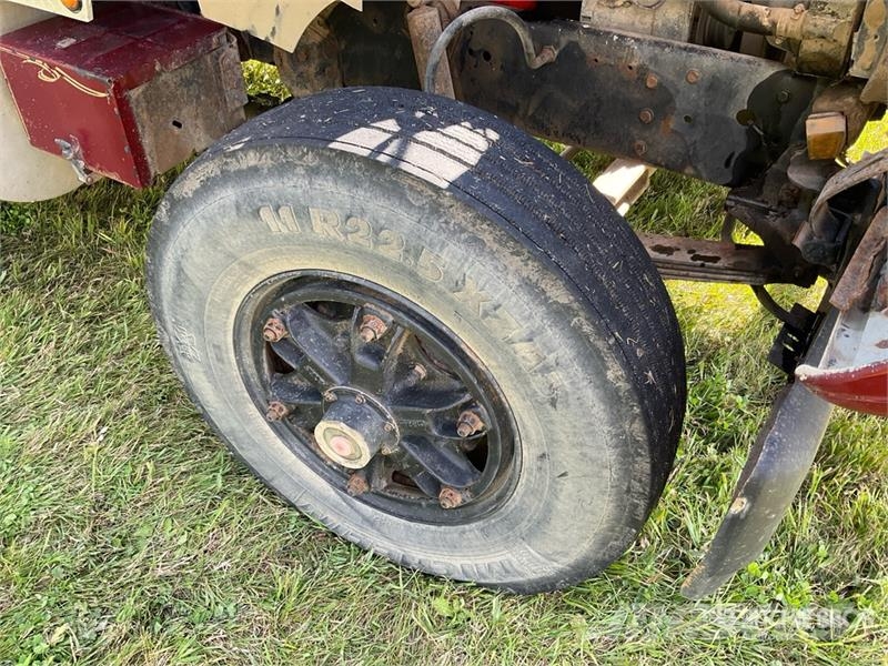 Ford L9000 6x4 Grain Truck Kornbil