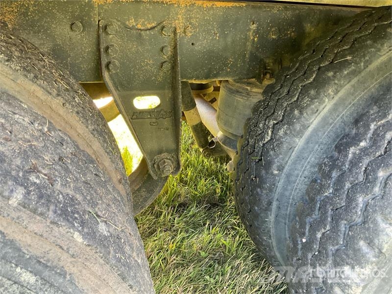 Ford L9000 6x4 Grain Truck Kornbil