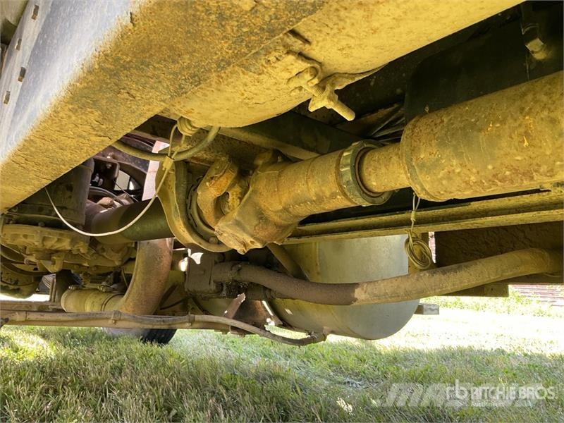 Ford L9000 6x4 Grain Truck Kornbil