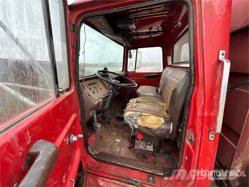 Ford LN700 6x4 Grain Truck (Inoperable) Kmetijski / žitni tovornjaki