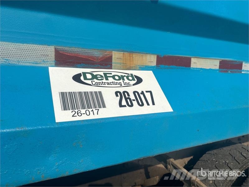 Ford LNT8000F Φορτηγά Ανατροπή