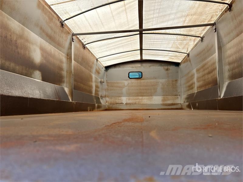 Ford Louisville 6x4 Grain Truck Poljoprivredni / kamioni za žitarice