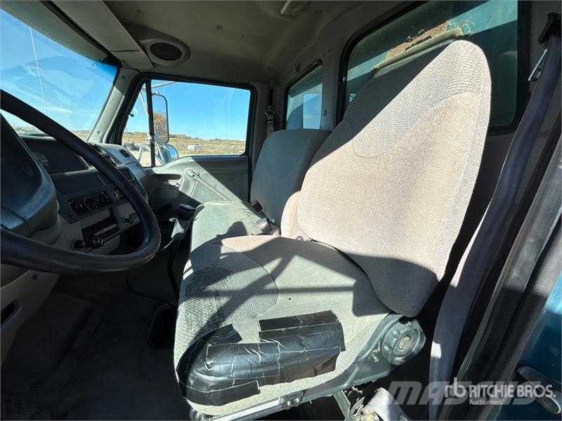 Ford Louisville 6x4 Grain Truck Poljoprivredni / kamioni za žitarice