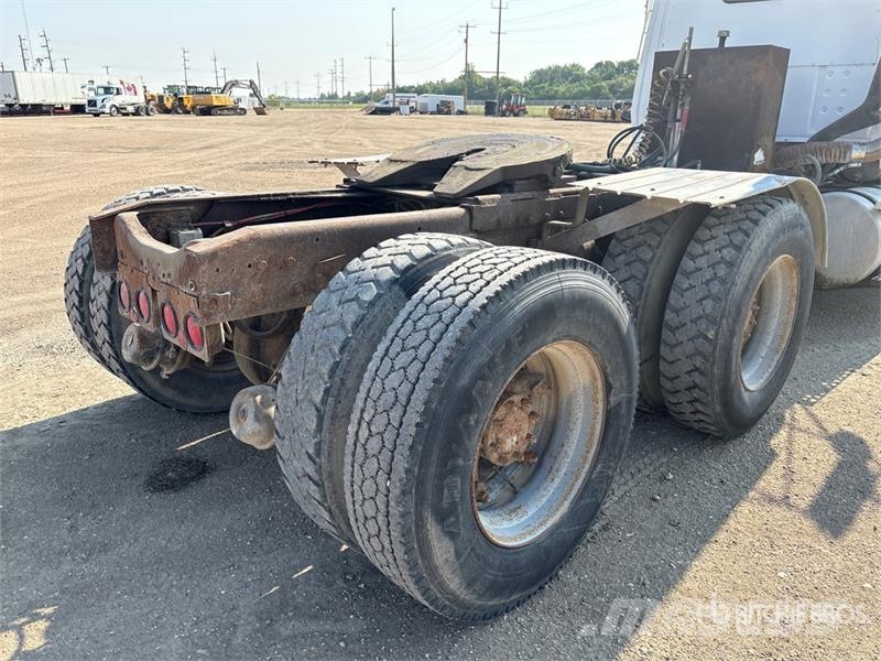 Ford LTL9000 Trekkers