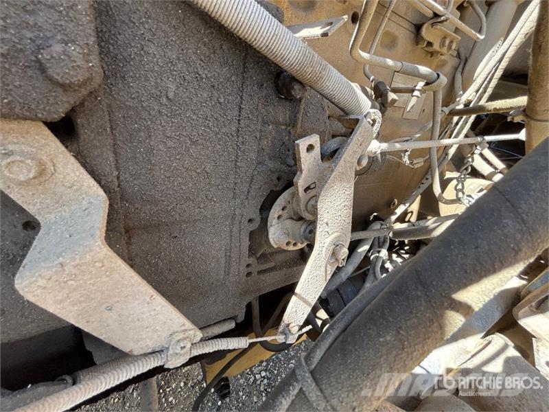 Ford LTL9000 Φορτηγά Kαρότσα με ανοιγόμενα πλαϊνά