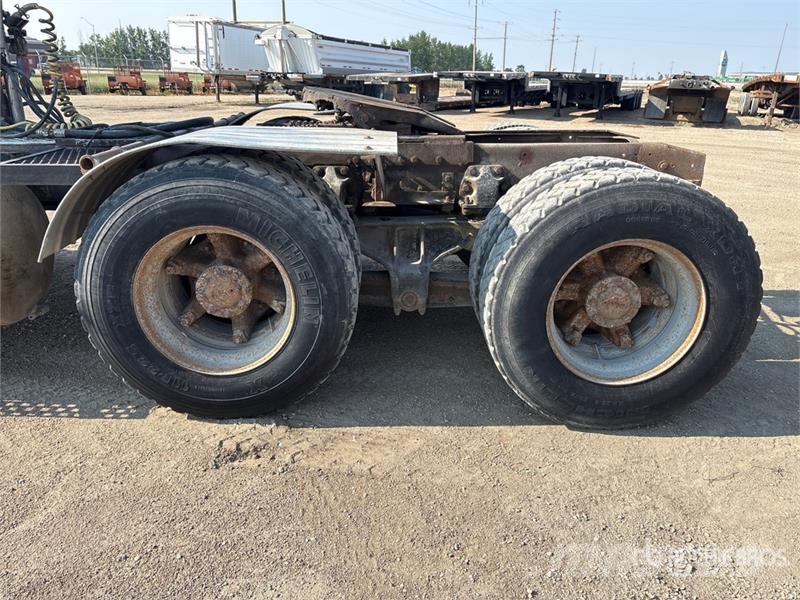 Ford LTL9000 Trekkers