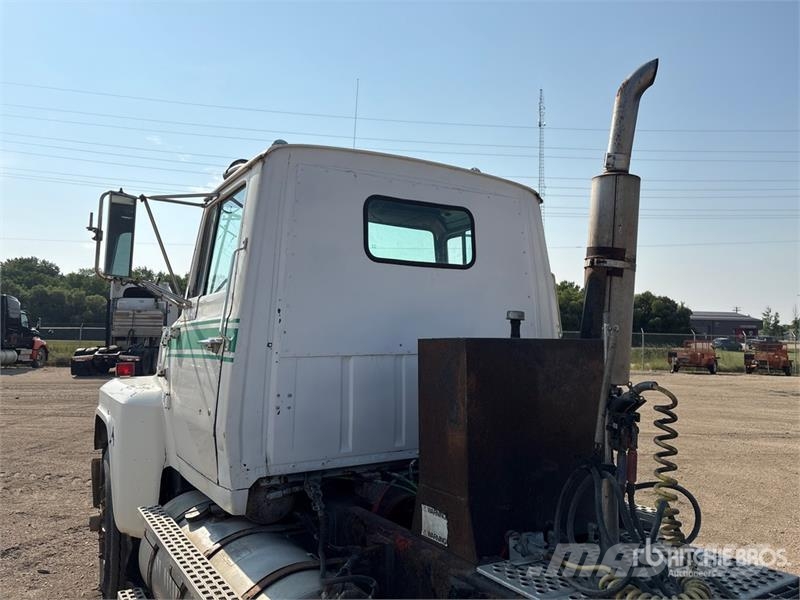 Ford LTL9000 Trekkers