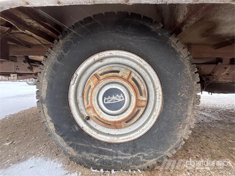 Ford Motor Home Asuntoautot ja asuntovaunut