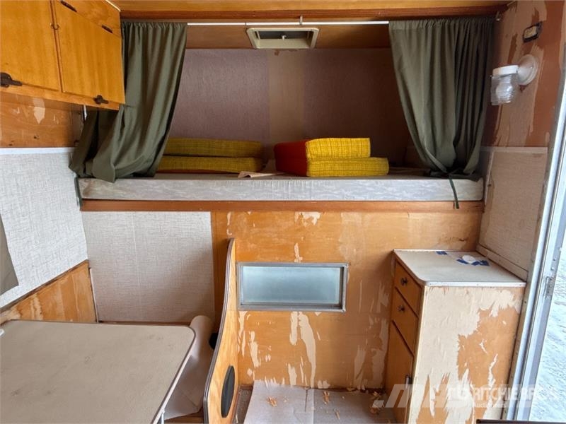 Ford Motor Home Asuntoautot ja asuntovaunut