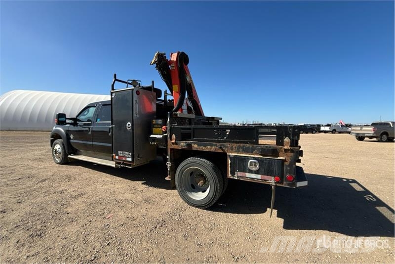 Ford Palfinger PK6501 Knuckle Boom on Ford F-550 XLT 4 Camion plateau ridelle avec grue