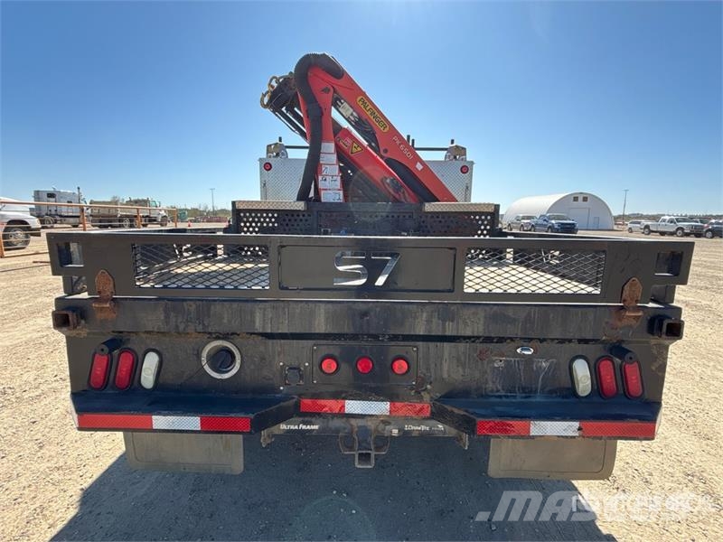 Ford Palfinger PK6501 Knuckle Boom on Ford F-550 XLT 4 Camion plateau ridelle avec grue