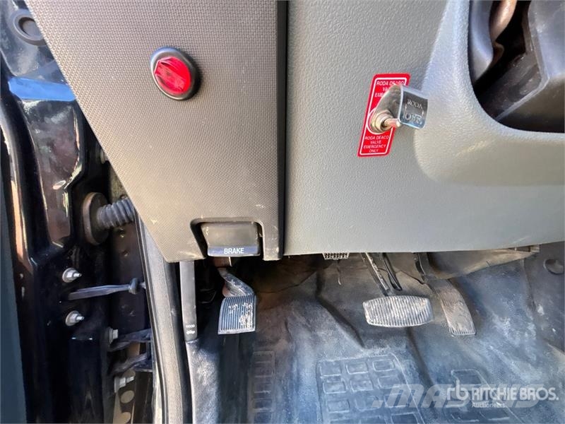Ford Palfinger PK6501 Knuckle Boom on Ford F-550 XLT 4 Camion plateau ridelle avec grue