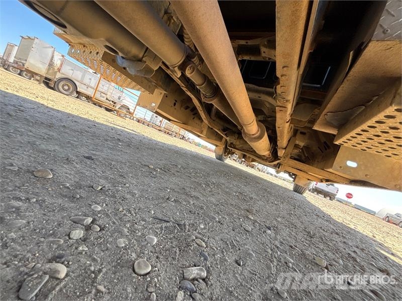 Ford Palfinger PK6501 Knuckle Boom on Ford F-550 XLT 4 Camion plateau ridelle avec grue