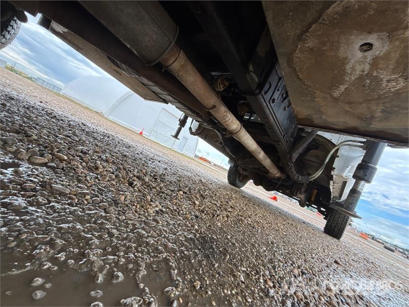 Ford PM 4022 Knuckle Boom on Ford F-550 XLT 4x4 Boom T Автокранове
