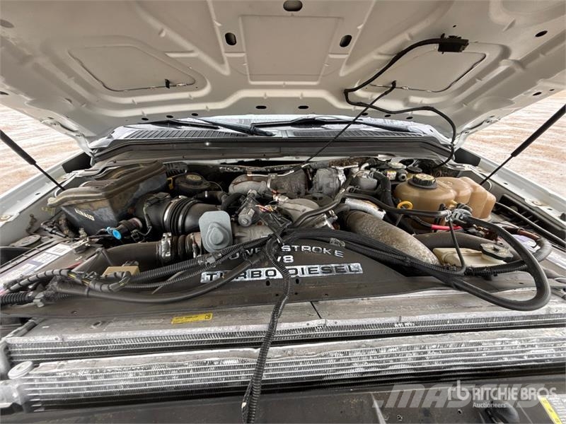 Ford PM 4022 Knuckle Boom on Ford F-550 XLT 4x4 Boom T Автокранове