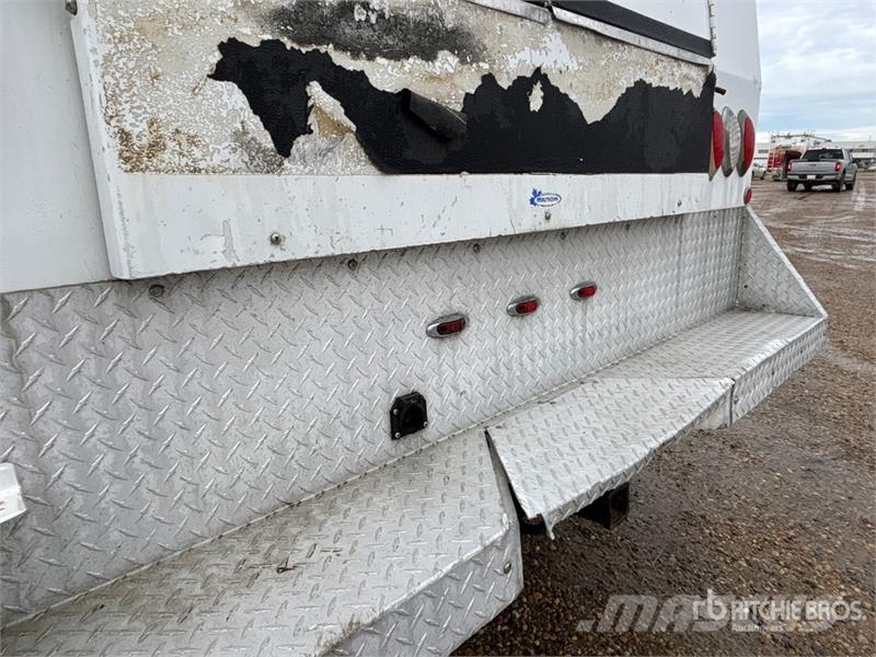 Ford PM 4022 Knuckle Boom on Ford F-550 XLT 4x4 Boom T Автокранове
