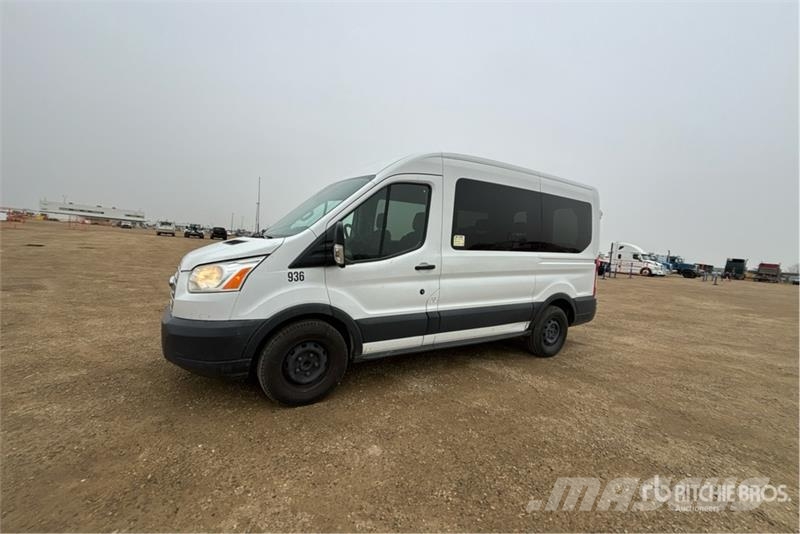 Ford Transit 150 Passenger Van Panel vans