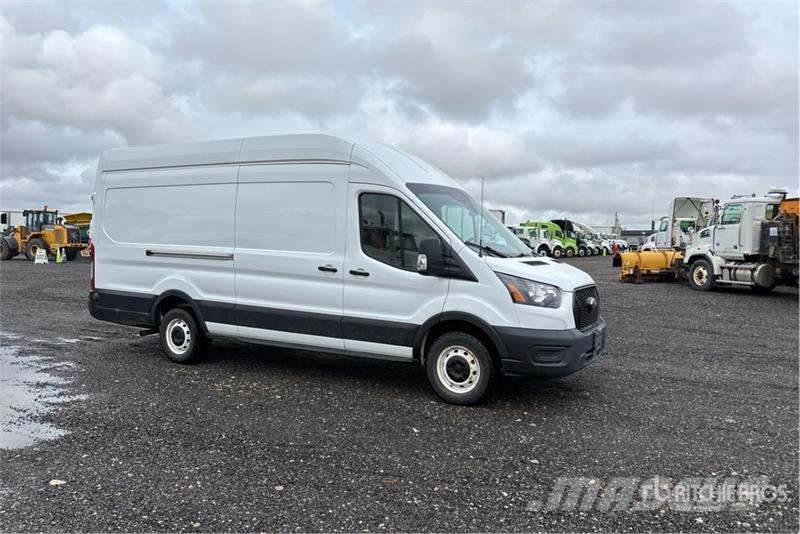 Ford Transit 250 Cargo Van Dostavna vozila / kombiji