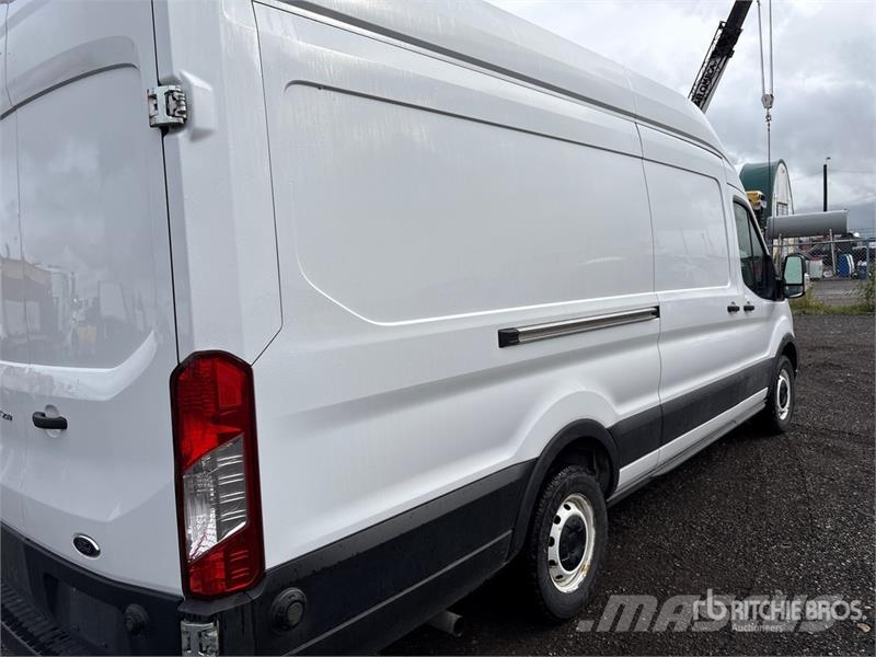 Ford Transit 250 Cargo Van Gesloten bedrijfswagens