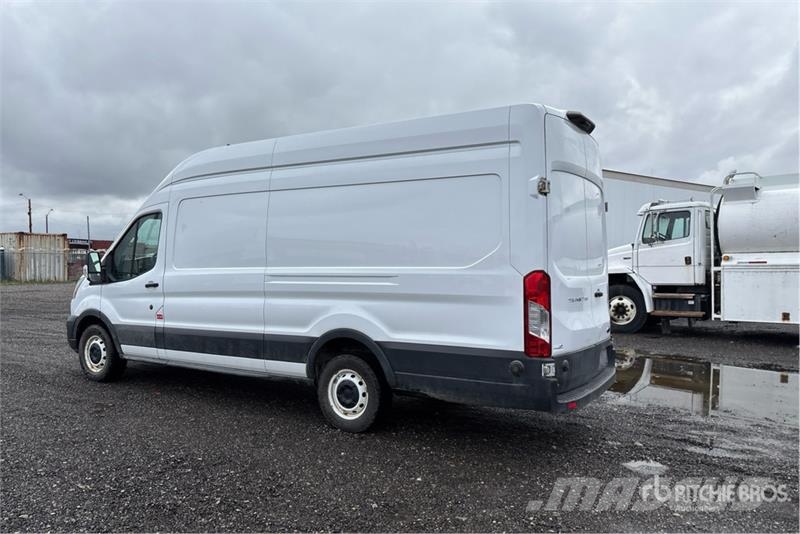 Ford Transit 250 Cargo Van Dostavna vozila / kombiji